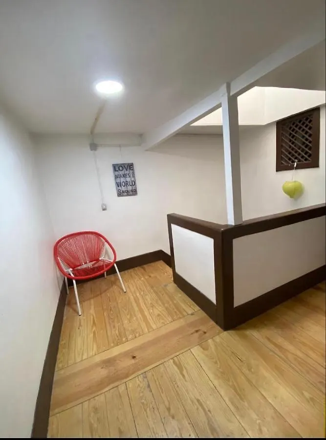 Simplicity Rooms & Suites Albergue